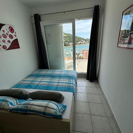 Marina Apartmani Tisno Murter المظهر الخارجي الصورة