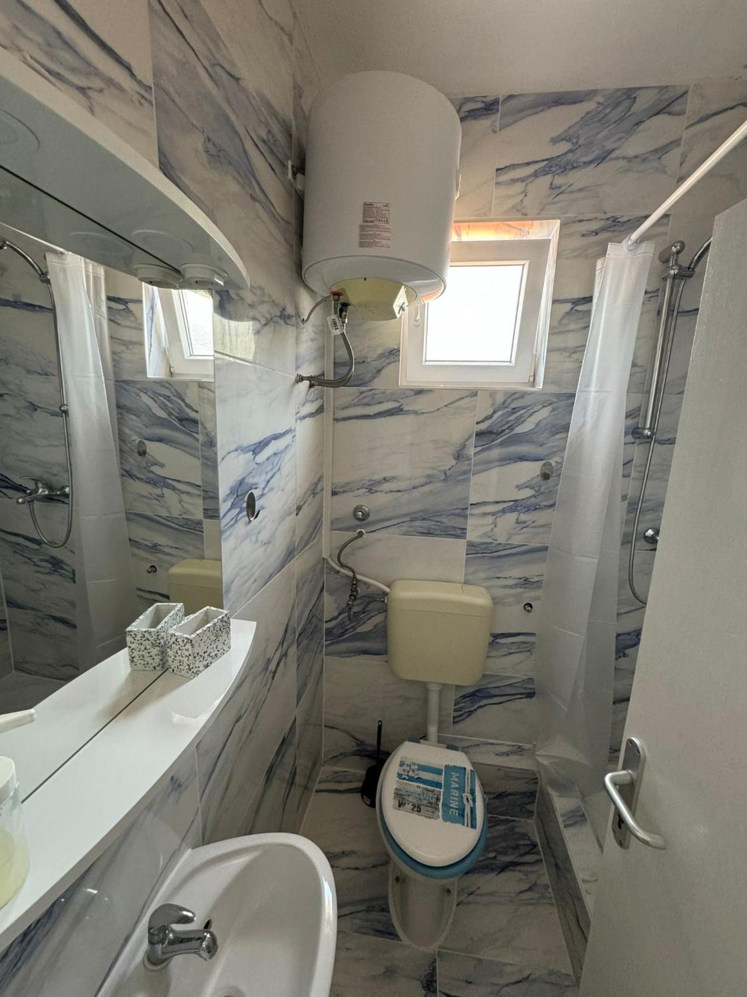 Marina Apartmani Tisno Murter المظهر الخارجي الصورة